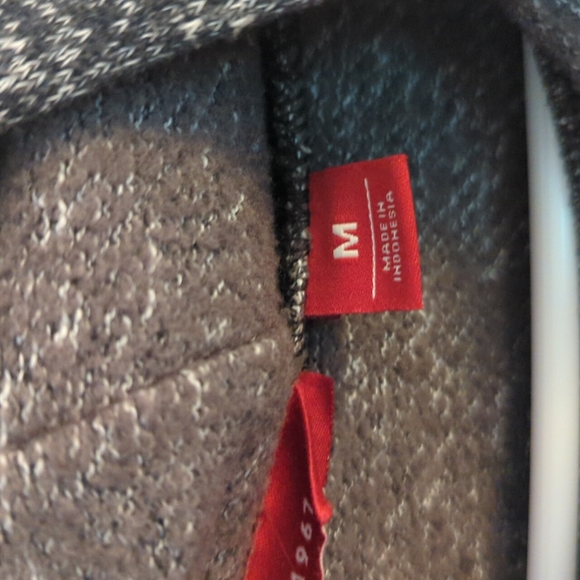 Medium Eastern Mountain Sports Hoodie in speckled grey - Picture 3 of 3